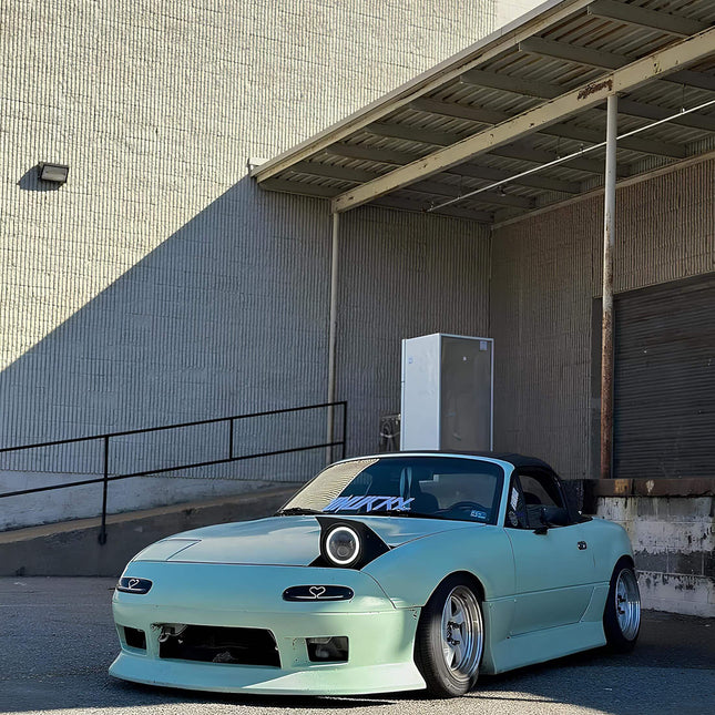 High-performance fuel injectors for MX-5 Miata ensure better fuel delivery, supporting high-performance builds.