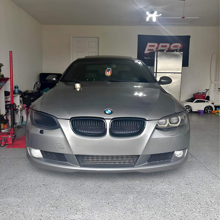 E92 front bumper vents, high-performance cooling ducts, E93 aerodynamic air flow optimization, 335i track-ready air duct upgrade, aggressive engine cooling.

