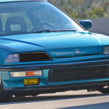 Civic EE9, EF9, SiR, CRX EE8, EF8 VTEC spoiler, duckbill wing, carbon fiber spoiler, JDM-style trunk wing, adjustable rear wing, rear lip spoiler, drag wing, trunk-mounted spoiler, aerodynamics, lightweight materials, aggressive styling.

