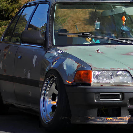High-performance radiator upgrade for 1988-1991 Honda Civic EF and CRX, featuring aluminum construction and increased cooling capacity to prevent overheating during aggressive driving and track use. Direct-fit design for seamless installation.

