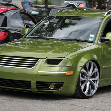 Passat B5 front and rear sway bar kit, reinforced stabilizer bars, reduced body roll, track-proven suspension upgrade, aggressive cornering improvement.

