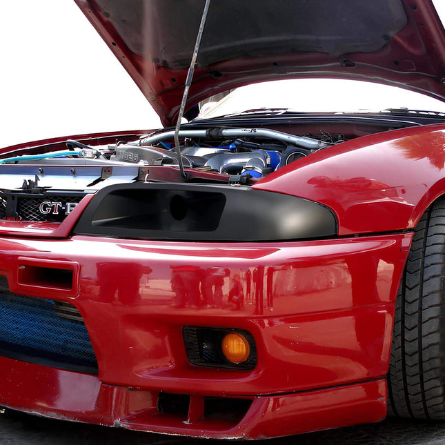 Skyline R33 GTS25 suede deep dish steering wheel, quick-release racing hub, high-speed cornering grip, track-spec handling control, precision driver feedback, motorsport-inspired steering upgrade.

