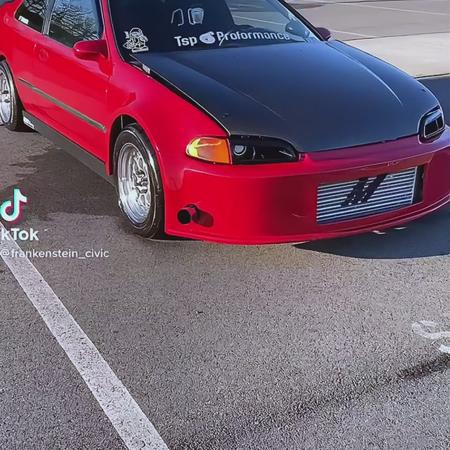 Carbon Fiber Side Mirror Covers – Adds a sleek, race-inspired look to Honda Civic EG, VTI, Hatchback (1992-1995). Durable, lightweight, and easy to install.

